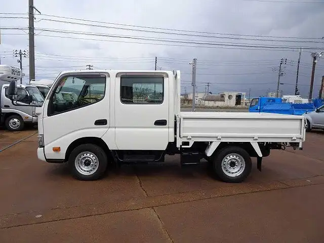 トヨタ トヨエース 小型 平ボディ Wキャブ LDF-KDY281の中古トラック画像3