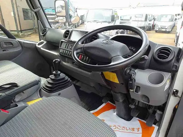 トヨタ トヨエース 小型 平ボディ Wキャブ LDF-KDY281の中古トラック画像7