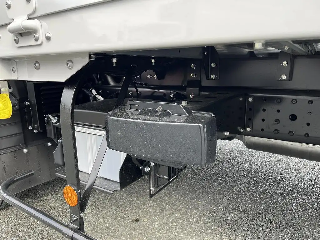 三菱 キャンター 小型 ウイング 2RG-FEB80 R6の中古トラック画像像17