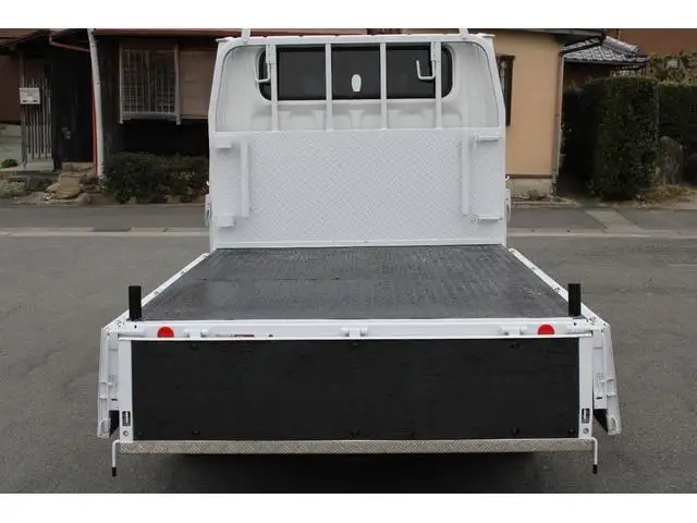 三菱 キャンター 小型 平ボディ Wキャブ 床鉄板の中古トラック画像7