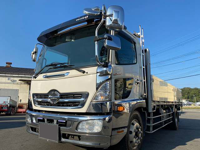 いすゞ ギガ 大型 アルミバン エアサス ベッド の中古トラック【車両No.163941】
