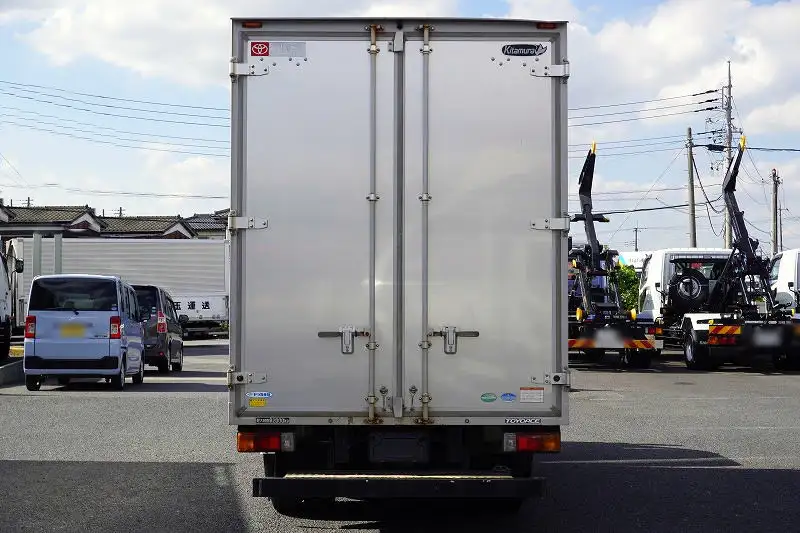トヨタ トヨエース 小型 アルミバン TPG-XZU605 H29の中古トラック画像3