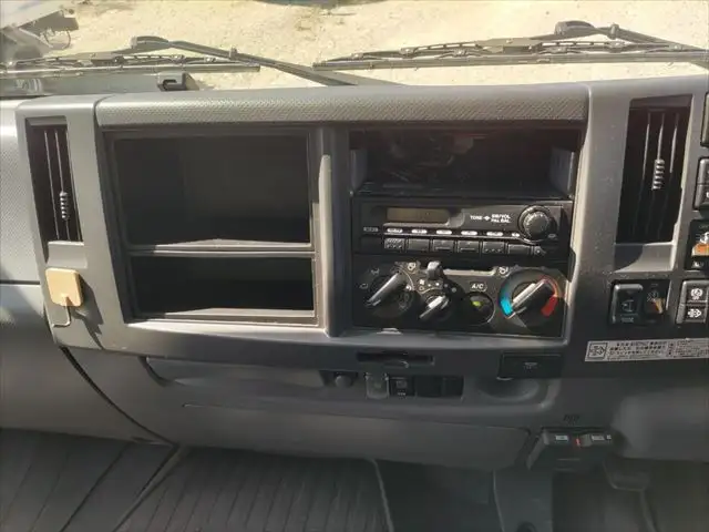 いすゞ フォワード 中型/増トン ウイング パワーゲート TKG-FRR90S2の中古トラック画像12
