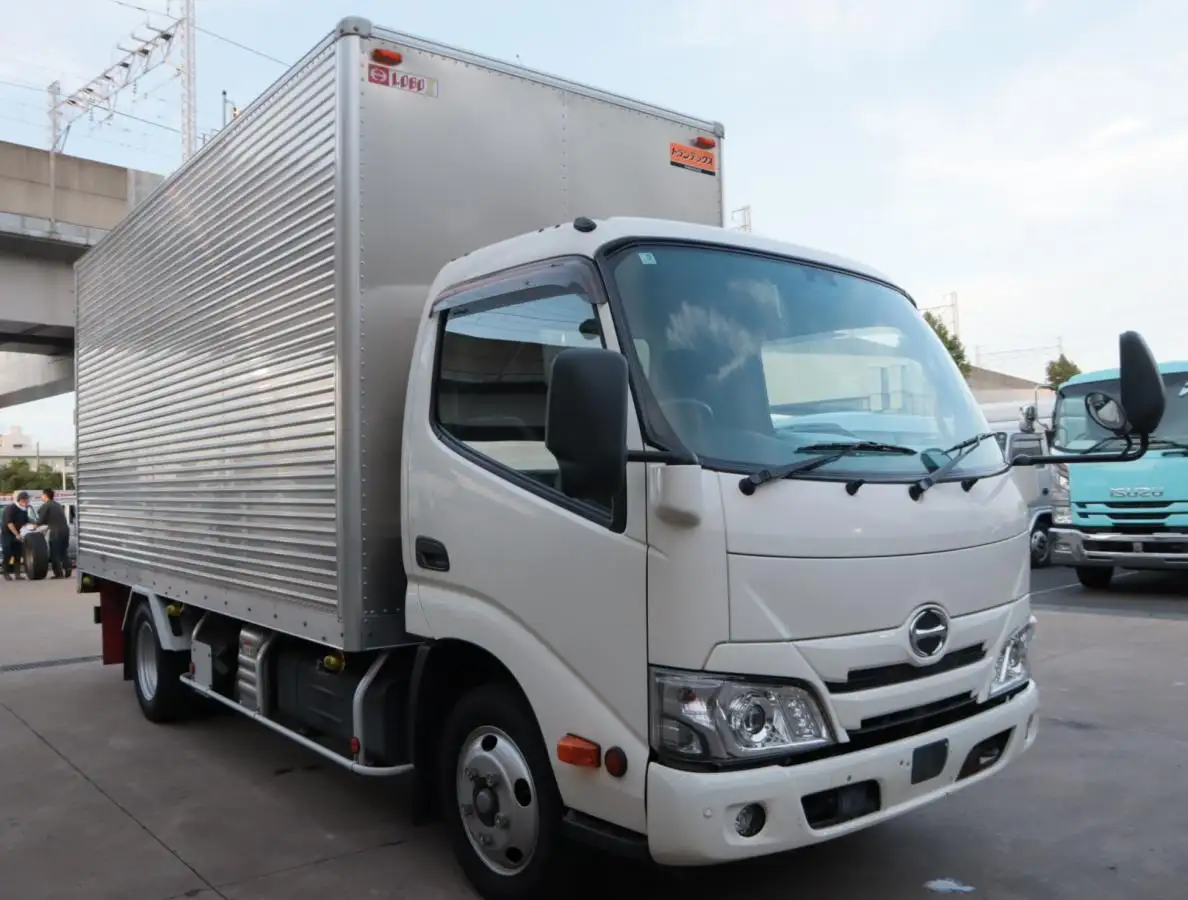 日野 デュトロ 小型 アルミバン サイドドア 2RG-XZU655Mの中古トラック画像2