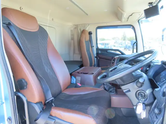 日野 プロフィア 大型 タンク車 バルク 2DG-FR1AHGの中古トラック画像12