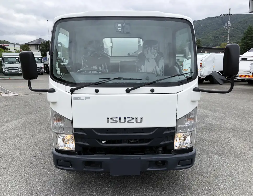 いすゞ エルフ 小型 パッカー車 プレス式 TPG-NMR85Nの中古トラック画像2