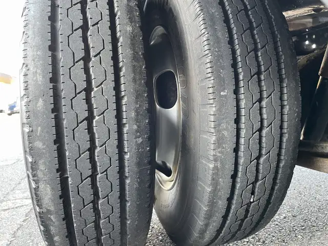 いすゞ エルフ 小型 平ボディ TKG-NJR85A H25の中古トラック画像19