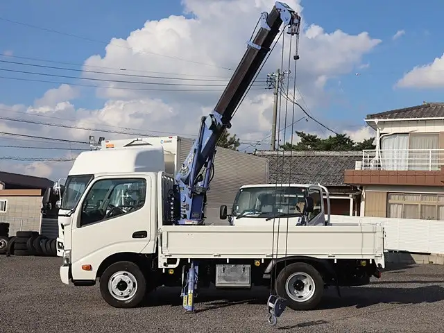 日野 デュトロ 小型 クレーン付 横置簡易クレーン 4段の中古トラック画像9
