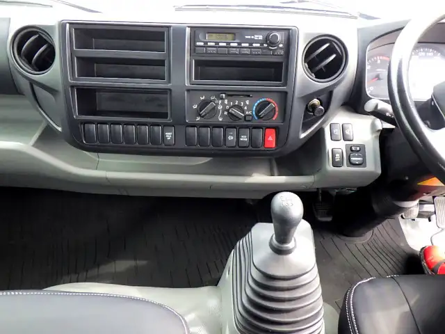 トヨタ ダイナ 小型 平ボディ TKG-XZU730 H27の中古トラック画像13
