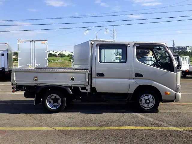 日野 デュトロ 小型 平ボディ Wキャブ TKG-XZU605Mの中古トラック画像2