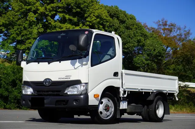 トヨタ トヨエース 小型 平ボディ TKG-XZU675 H31/R1 の中古トラック【車両No.174745】