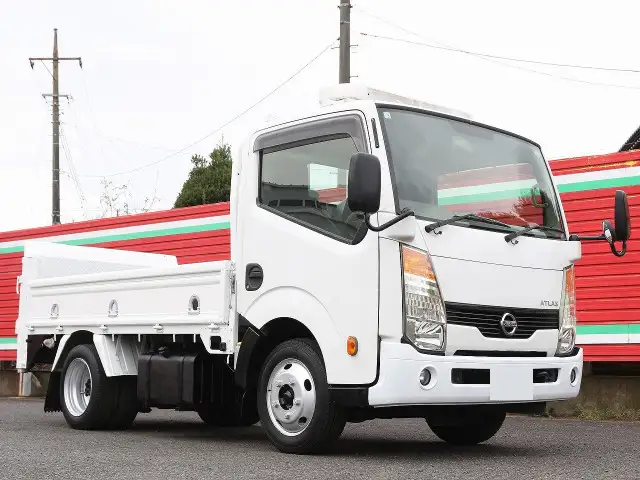 日産 アトラス 小型 平ボディ パワーゲート 床鉄板の中古トラック画像2