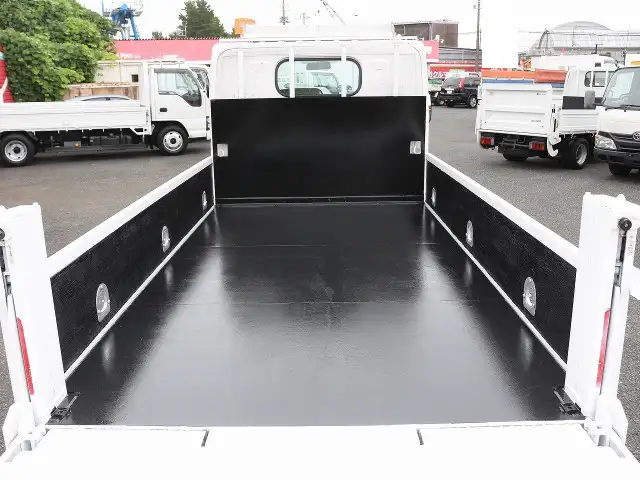 日産 アトラス 小型 平ボディ パワーゲート 床鉄板の中古トラック画像7