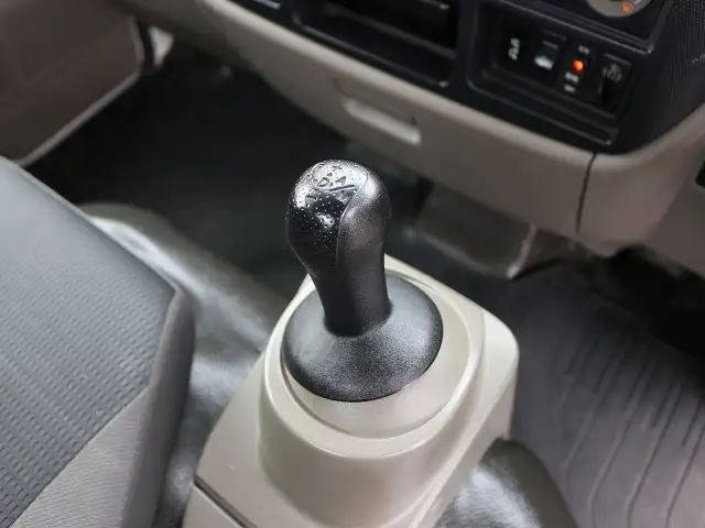 日産 アトラス 小型 平ボディ パワーゲート 床鉄板の中古トラック画像14