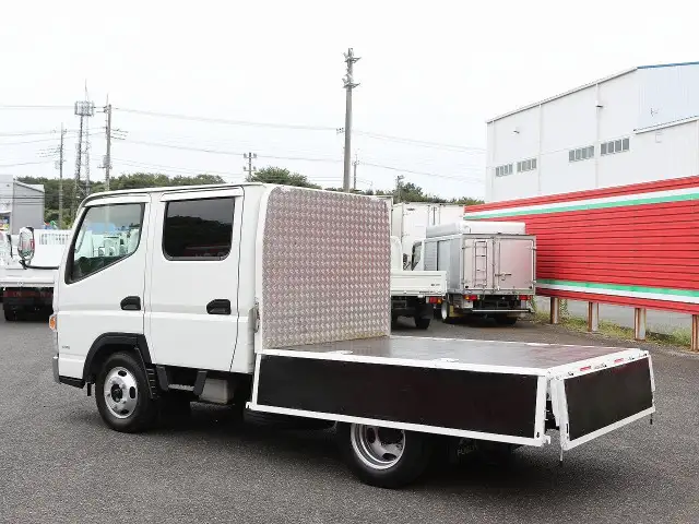 三菱 キャンター 小型 平ボディ Wキャブ TPG-FBA20の中古トラック画像7