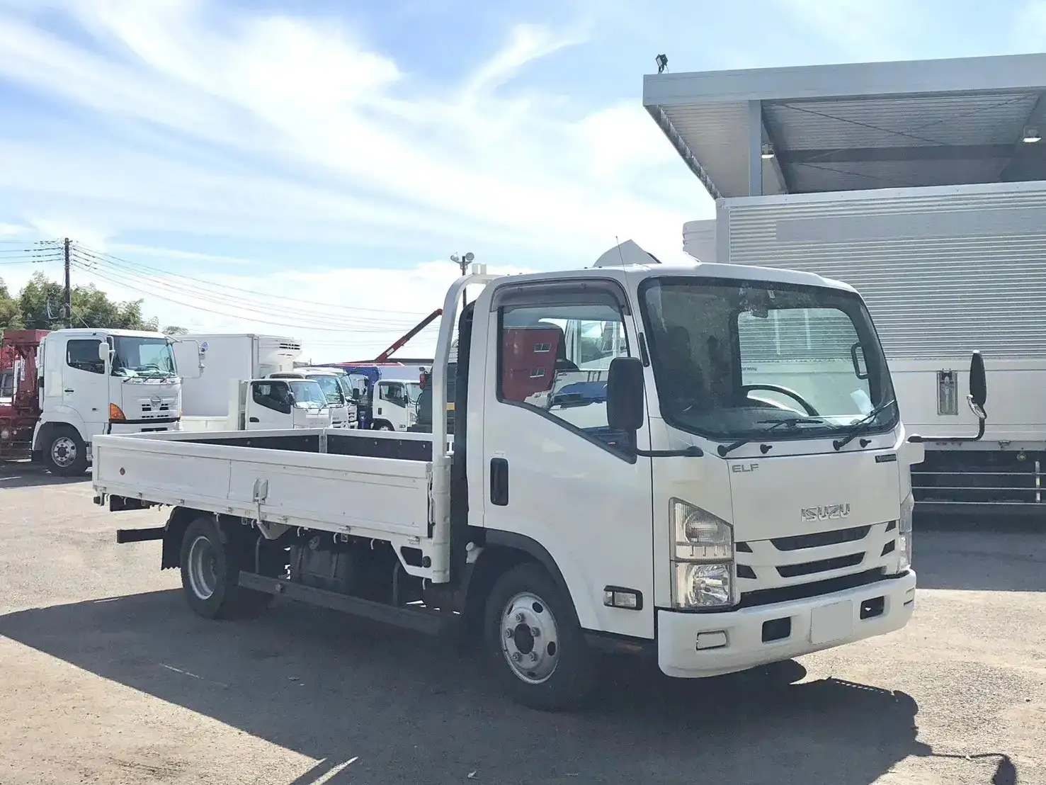 いすゞ エルフ 小型 平ボディ TRG-NPR85AR H31/R1の中古トラック画像2