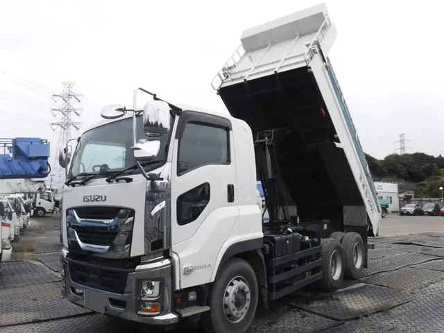 いすゞ ギガ 大型 ダンプ ベッド 2PG-CXZ77CTの中古トラック画像5