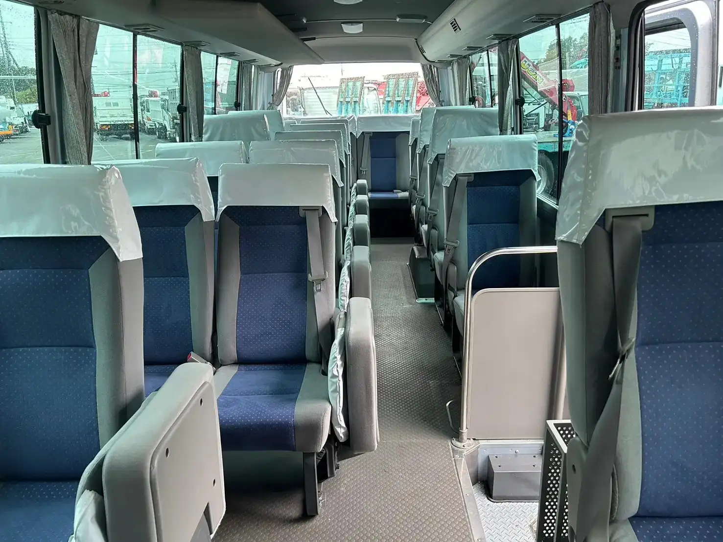 日産 シビリアン 小型 バス マイクロバス ABG-DHW41の中古トラック画像11