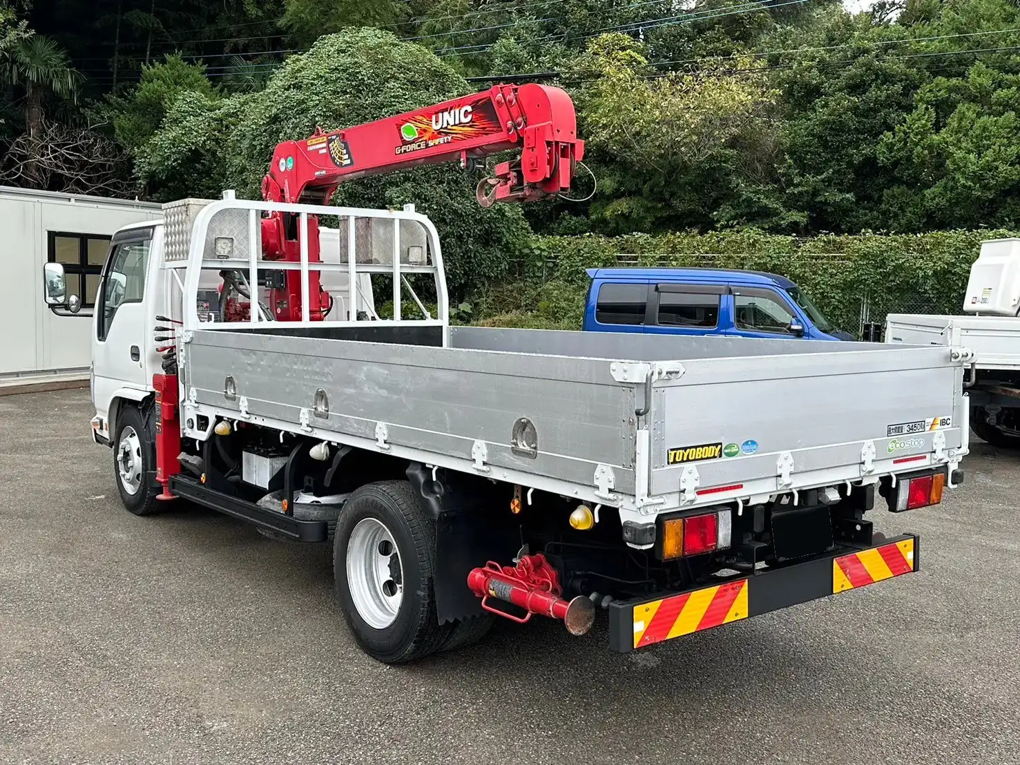 いすゞ エルフ 小型 クレーン付 アルミブロック 3段の中古トラック画像4