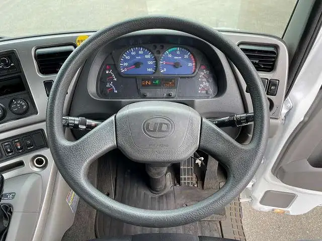 日産UD クオン 大型 トラクター ハイルーフ 1デフの中古トラック画像15