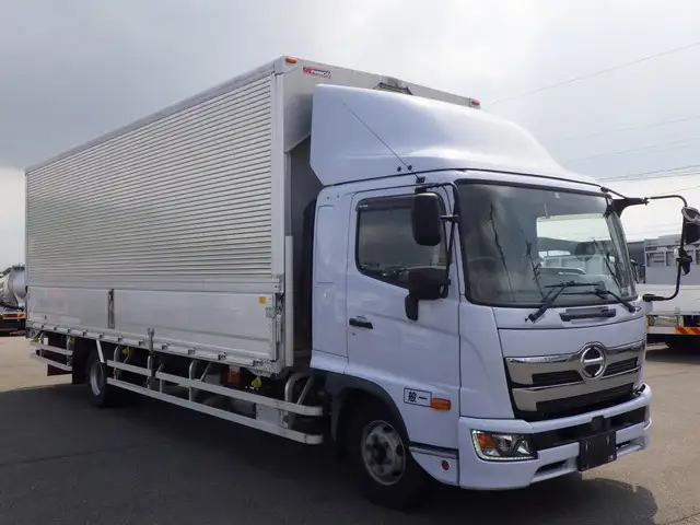 日野 レンジャー 中型/増トン ウイング ベッド 2KG-GD2ABAの中古トラック画像3