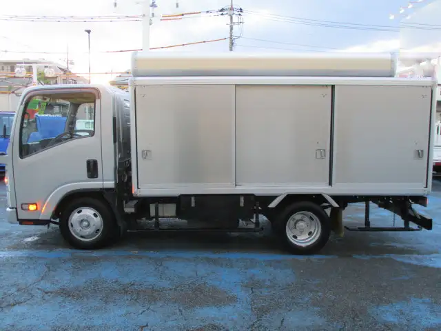 いすゞ エルフ 小型 アルミバン ボトルカー サイドドアの中古トラック画像6