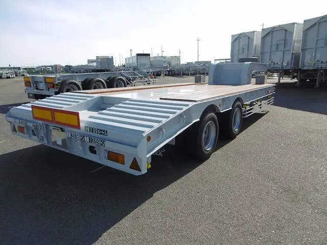 国内・その他 国産車その他 トレーラー/その他 トレーラー 16輪 2デフの中古トラック画像4