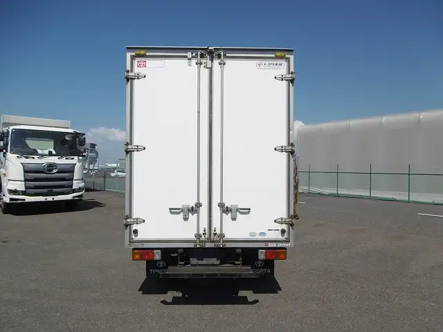 トヨタ ダイナ 小型 アルミバン TKG-XZU605 H26の中古トラック画像6