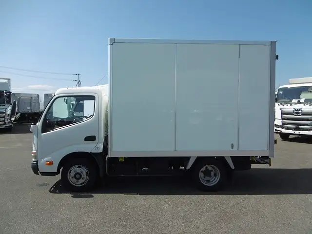 トヨタ ダイナ 小型 アルミバン TKG-XZU605 H26の中古トラック画像8