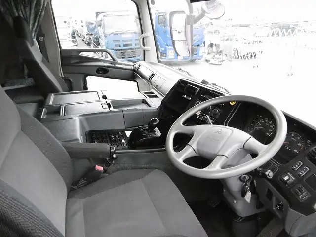 三菱 スーパーグレート 大型 トラクター 2デフ ベッドの中古トラック画像12