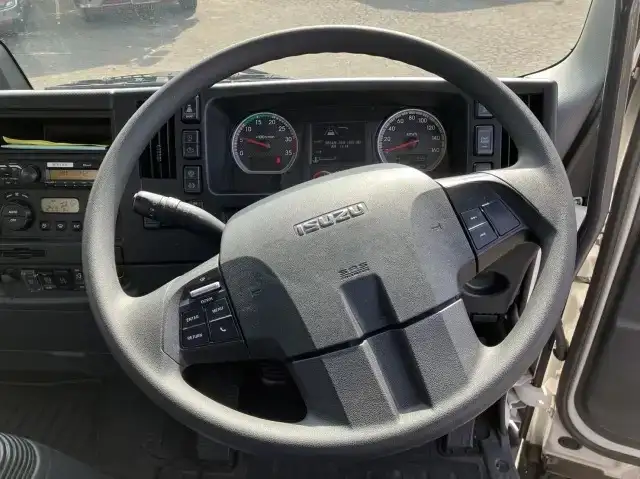 いすゞ フォワード 中型/増トン ウイング ベッド 2RG-FRR90S2の中古トラック画像9