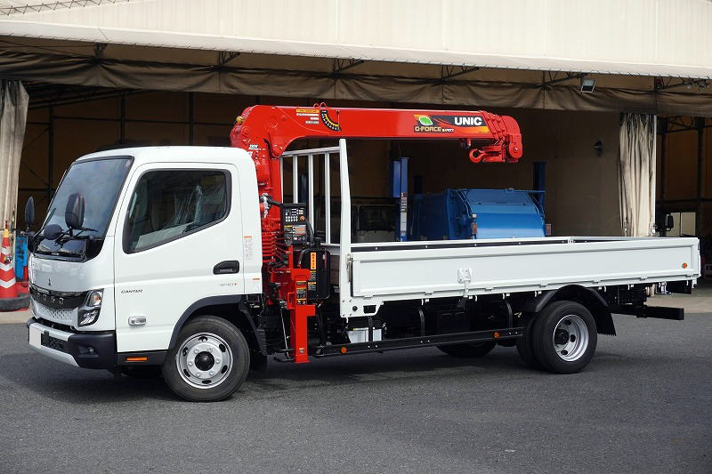 三菱 キャンター 小型 クレーン付 6段 ラジコン の中古トラック【車両No.178204】