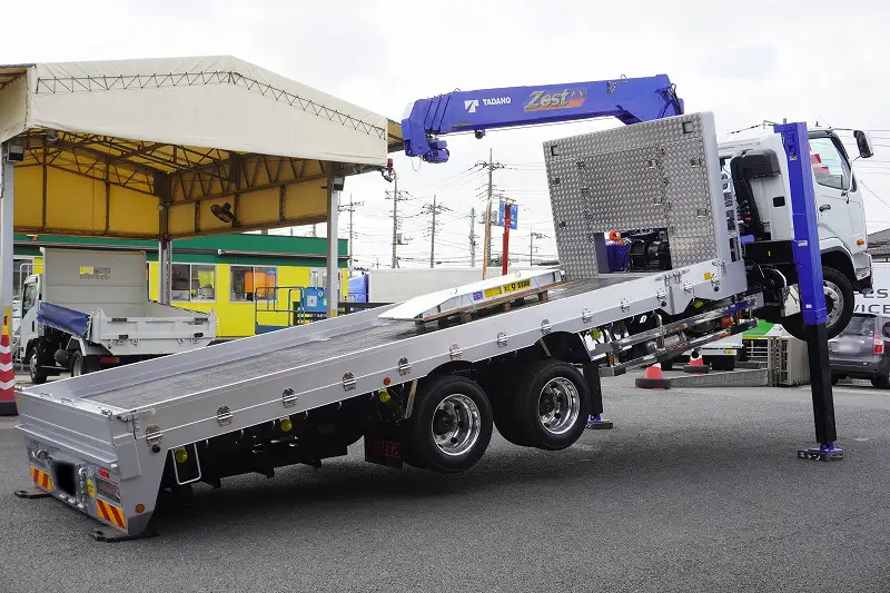 三菱 ファイター 中型/増トン 車両重機運搬 セルフローダー 2DG 三菱 ファイター 中型/増トン 車両重機運搬 セルフローダー 2DG