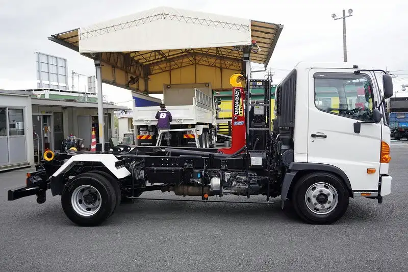 日野 レンジャー 中型/増トン アームロール ツインホイスト TKG-FC9JEAAの中古トラック画像2