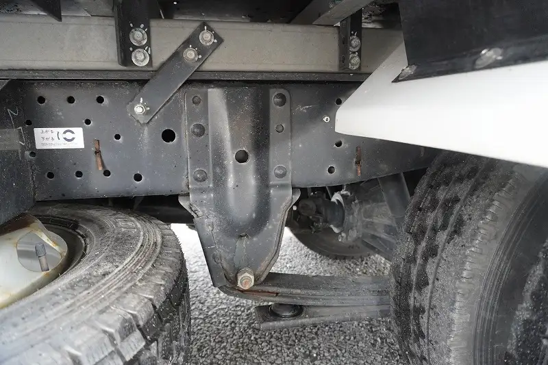 いすゞ エルフ 小型 冷凍冷蔵 中温 サイドドアの中古トラック画像16