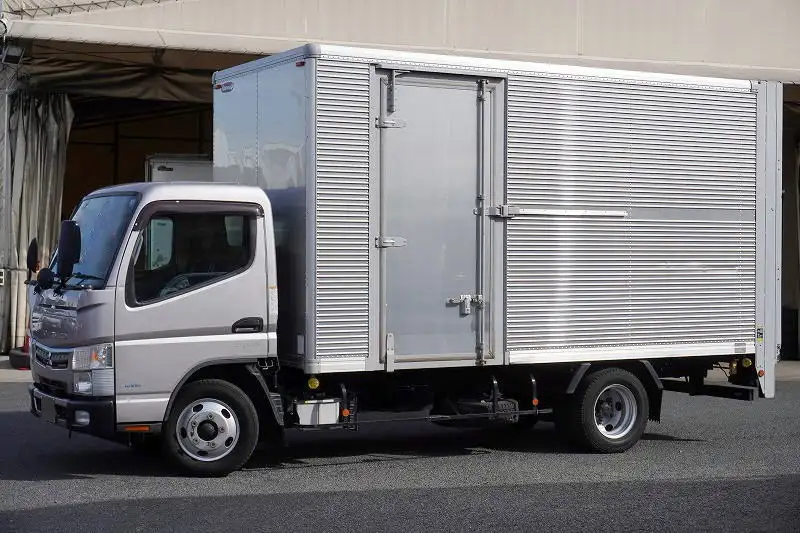 三菱 キャンター 小型 アルミバン パワーゲート サイドドア の中古トラック【車両No.175188】