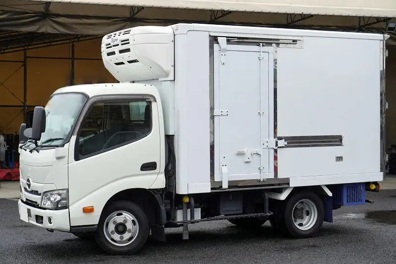 日野 デュトロ 小型 冷凍冷蔵 低温 スタンバイ の中古トラック【車両No.175111】