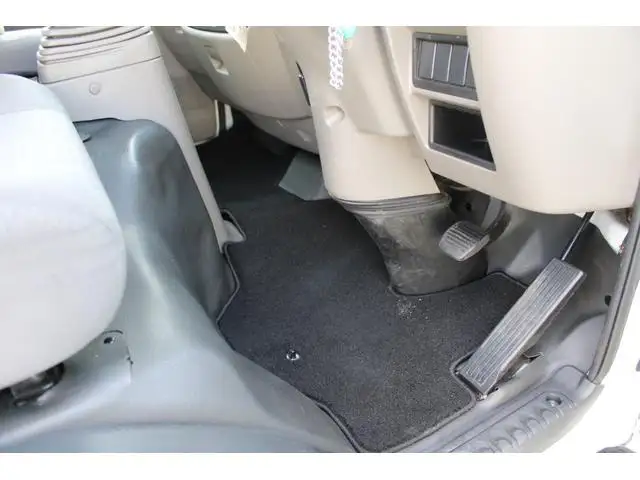日産 アトラス 小型 平ボディ Wキャブ の中古トラック画像12