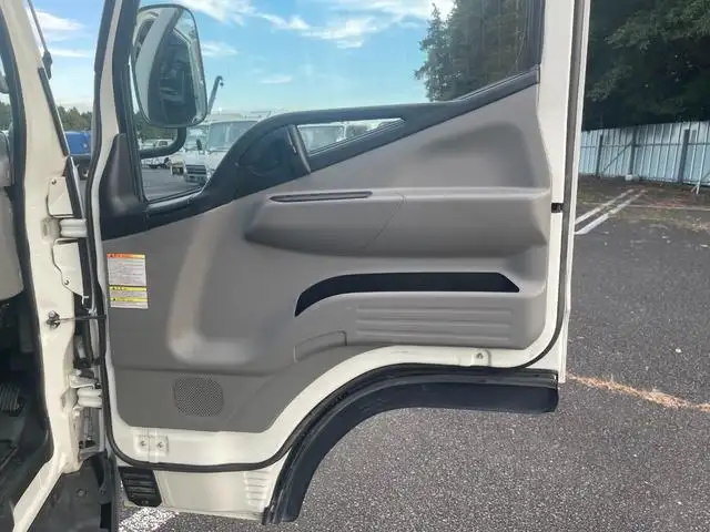三菱 キャンター 小型 平ボディ  H30の中古トラック画像7