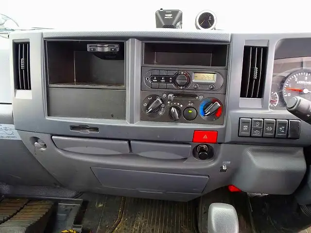 いすゞ エルフ 小型 クレーン付 3段 ラジコンの中古トラック画像11