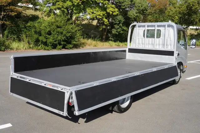 日野 デュトロ 小型 平ボディ TKG-XZU650M H26の中古トラック画像6