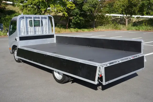 日野 デュトロ 小型 平ボディ TKG-XZU650M H26の中古トラック画像8