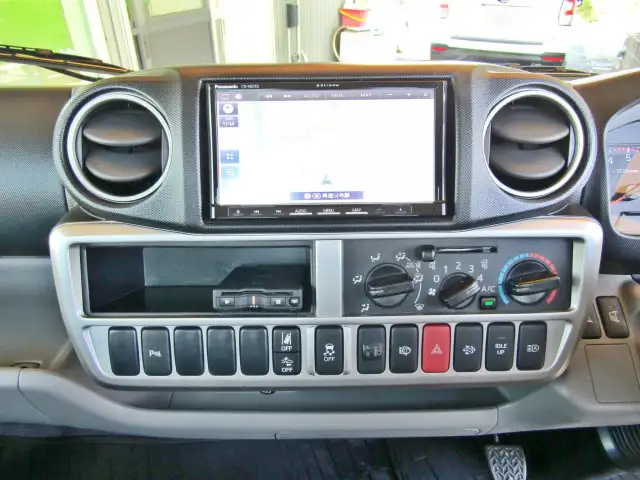トヨタ ダイナ 小型 平ボディ 2PG-GDY231 R4の中古トラック画像13