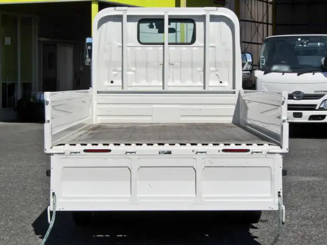 トヨタ ダイナ 小型 平ボディ 2PG-GDY231 R4の中古トラック画像4