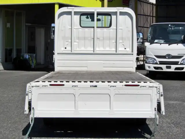 トヨタ ダイナ 小型 平ボディ 2PG-GDY231 R4の中古トラック画像6