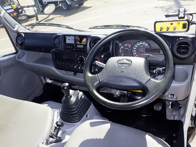 日野 デュトロ 小型 パッカー車 巻き込み式 回転ダンプ式の中古トラック画像11