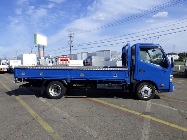 トヨタ トヨエース 小型 平ボディ TKG-XZU710 H28の中古トラック画像3
