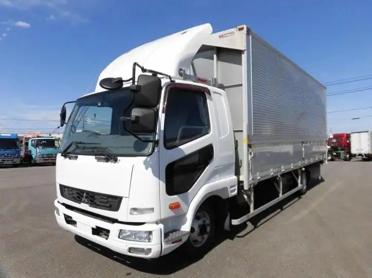 三菱 ファイター 中型/増トン ウイング エアサス ベッドの中古トラック画像1
