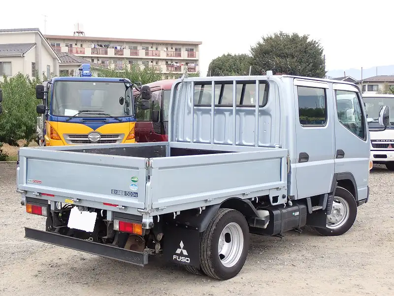三菱 キャンター 小型 平ボディ Wキャブ TPG-FBA00の中古トラック画像4