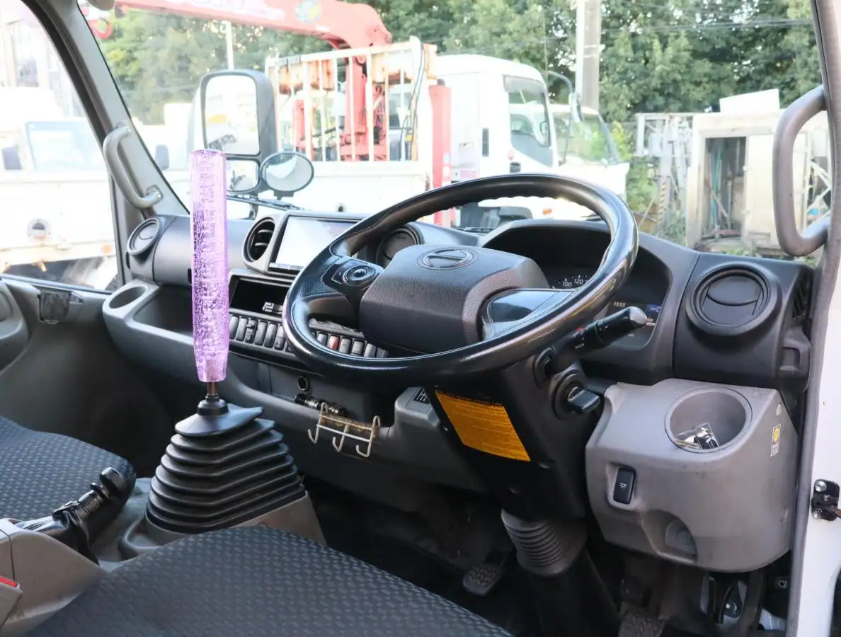 日野 デュトロ 小型 平ボディ 床鉄板 2RG-XZC605Mの中古トラック画像12